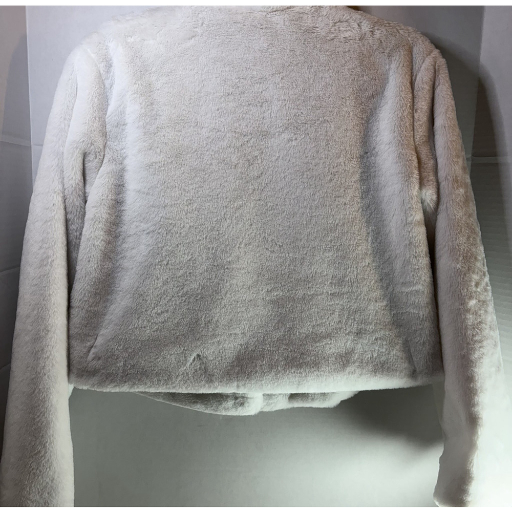 Jolie & Joy Faux Fur Shrug Bolero White Size L Party Formal Cozy Warm Night Coat - Picture 2 of 9